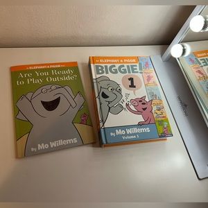 Nwot books Elephant & Piggie